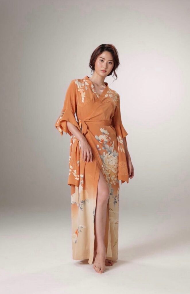 オレンジ系ドレス